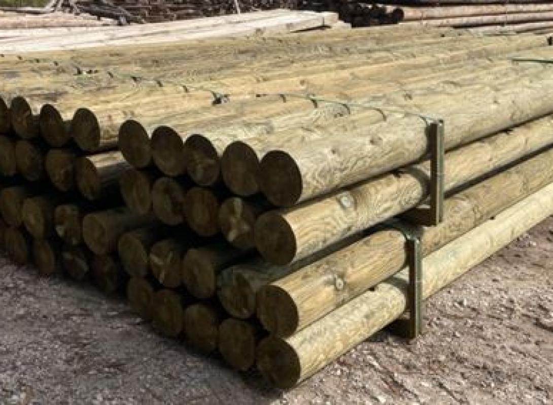 Palete de Varas Torneadas 